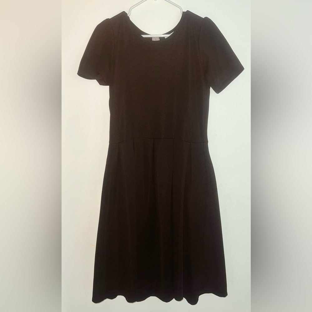 LuLaRoe Amelia Dress | Size Large | Classic Black | Hidden Pockets